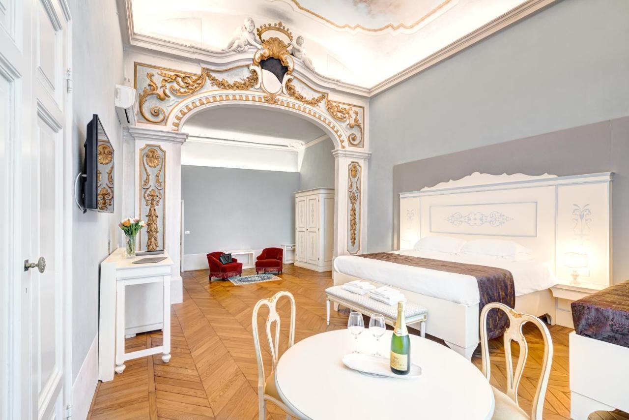 Palazzo D'Oltrarno - Residenza D'Epoca Bed & Breakfast Florence Luaran gambar