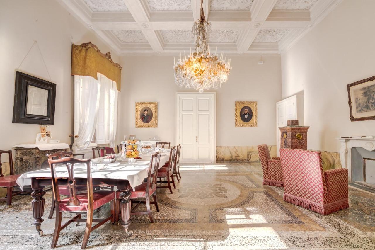 Palazzo D'Oltrarno - Residenza D'Epoca Bed & Breakfast Florence Luaran gambar