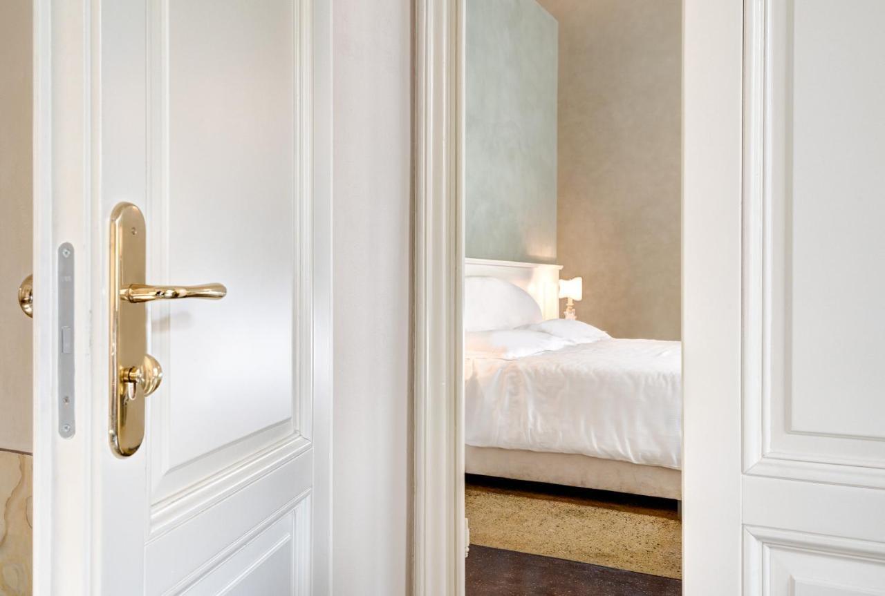 Palazzo D'Oltrarno - Residenza D'Epoca Bed & Breakfast Florence Luaran gambar